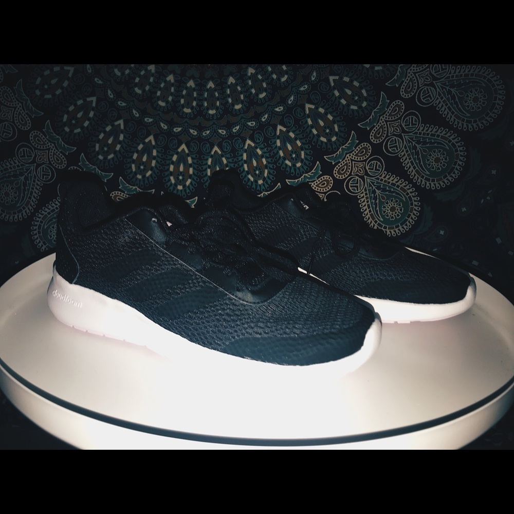 Black Adidas Women’s Cloud Foam Race Running Shoe - Picture 1 of 6